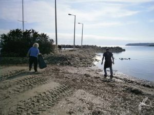 2013 Καθαρισμός παραλίας Γάιδαρος