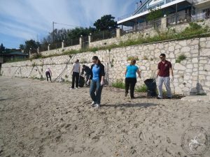 2013 Καθαρισμός παραλίας Γάιδαρος