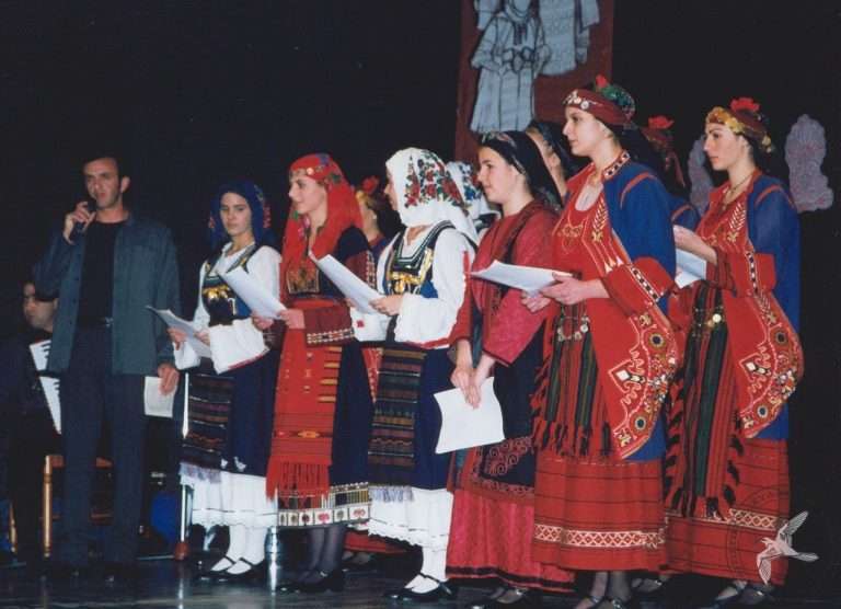 2003 Διαδρομές στην Παράδοση