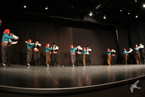 2012 Διαδρομές στην Παράδοση