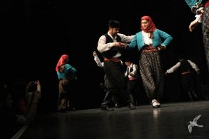 2012 Διαδρομές στην Παράδοση