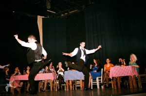 2012 Διαδρομές στην Παράδοση