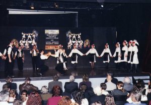 2006 Διαδρομές στην Παράδοση