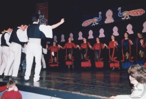 2003 Διαδρομές στην Παράδοση