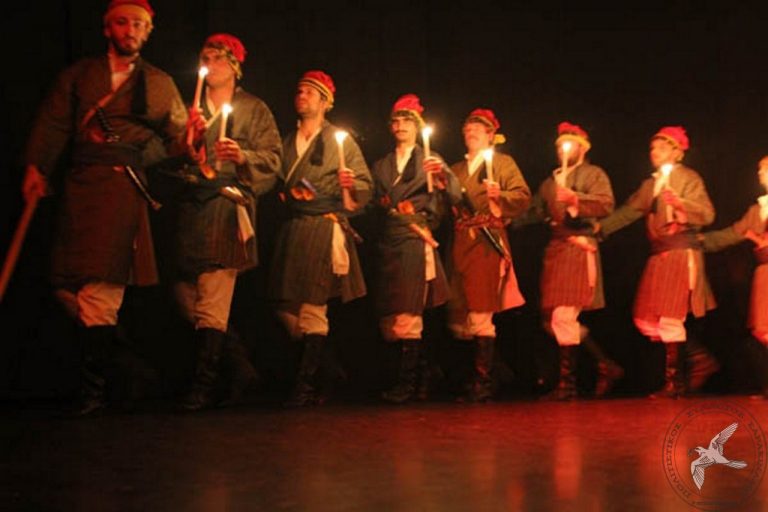 2012 Διαδρομές στην Παράδοση