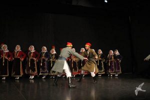 2012 Διαδρομές στην Παράδοση