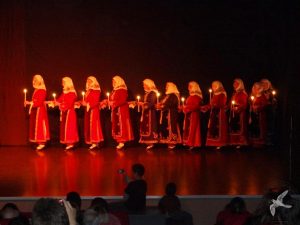 2012 Διαδρομές στην Παράδοση