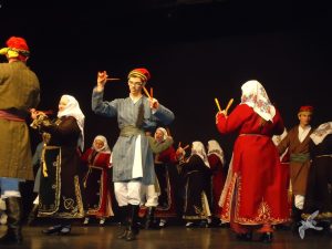 2012 Διαδρομές στην Παράδοση