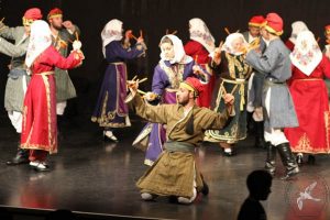 2012 Διαδρομές στην Παράδοση