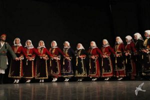 2012 Διαδρομές στην Παράδοση