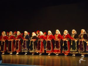 2012 Διαδρομές στην Παράδοση