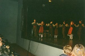 2002 Διαδρομές στην Παράδοση