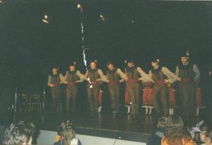 2002 Διαδρομές στην Παράδοση