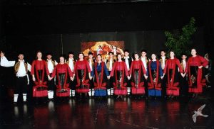 2004 Διαδρομές στην Παράδοση