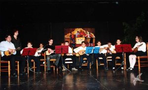 2004 Διαδρομές στην Παράδοση