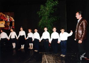 2004 Διαδρομές στην Παράδοση