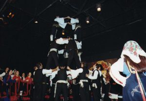 2004 Διαδρομές στην Παράδοση