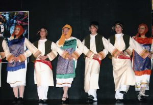 2005 Διαδρομές στην Παράδοση