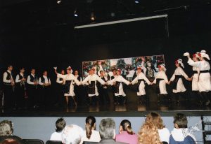 2005 Διαδρομές στην Παράδοση