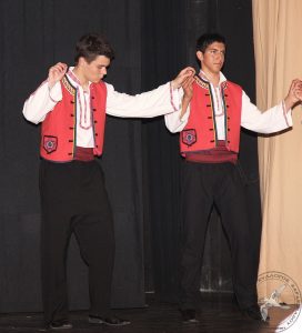 2009 Διαδρομές στην Παράδοση