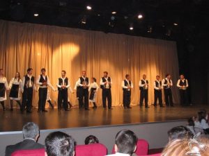 2009 Διαδρομές στην Παράδοση