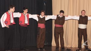 2009 Διαδρομές στην Παράδοση