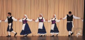 2009 Διαδρομές στην Παράδοση