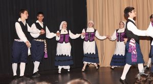 2009 Διαδρομές στην Παράδοση