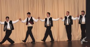 2009 Διαδρομές στην Παράδοση