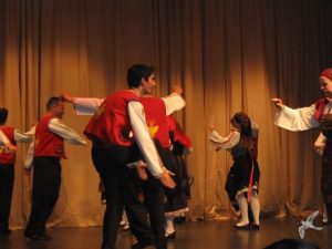 2009 Διαδρομές στην Παράδοση