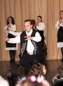 2009 Διαδρομές στην Παράδοση