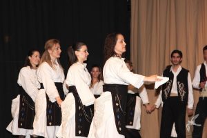 2009 Διαδρομές στην Παράδοση