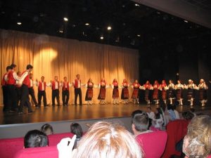 2009 Διαδρομές στην Παράδοση