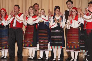 2009 Διαδρομές στην Παράδοση