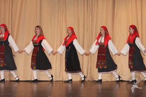 2009 Διαδρομές στην Παράδοση