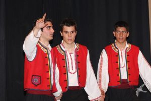 2009 Διαδρομές στην Παράδοση