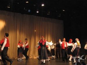 2009 Διαδρομές στην Παράδοση