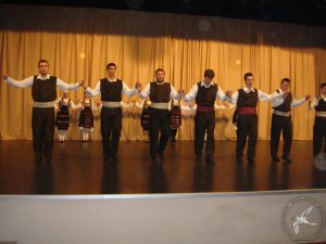 2010 Διαδρομές στην Παράδοση