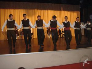 2010 Διαδρομές στην Παράδοση