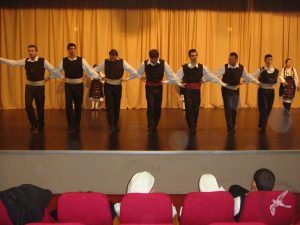 2010 Διαδρομές στην Παράδοση