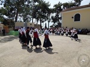 2013 “Δίνουμε το παρόν”