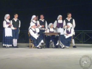 2010 Βραδιά Παράδοσης | Θέατρο Δερματούσας