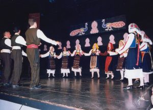 2003 Διαδρομές στην Παράδοση