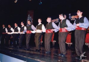 2003 Διαδρομές στην Παράδοση