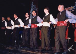 2003 Διαδρομές στην Παράδοση