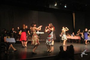 2012 Διαδρομές στην Παράδοση