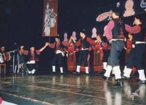 2003 Διαδρομές στην Παράδοση