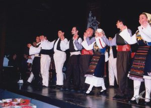 2003 Διαδρομές στην Παράδοση