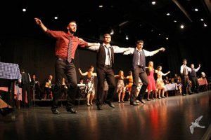 2012 Διαδρομές στην Παράδοση