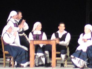 2010 Βραδιά Παράδοσης | Θέατρο Δερματούσας